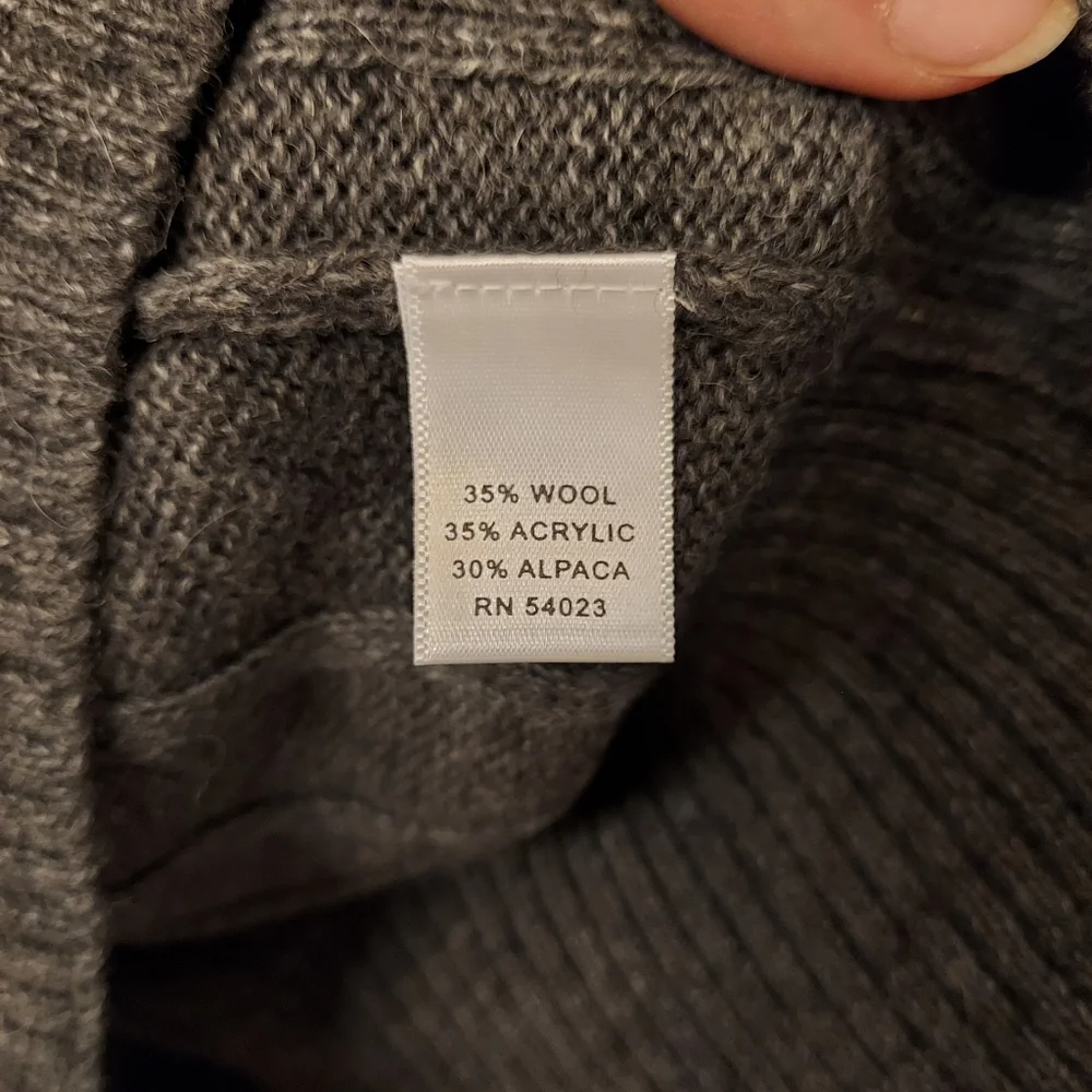 Banana republic wool blend sweater nwt